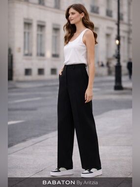 Babaton Aritzia Black Wide Leg Trousers High Rise Minimal Chic Size 8